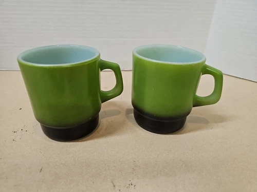 Set Of 2 Anchor Hocking Fire King Gradient Green/Bkack Coffee Mugs Made In USA