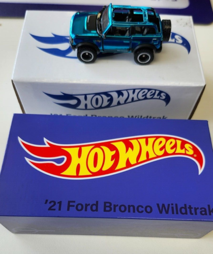 2023 Hot Wheels Red Line Club '21 Ford Bronco Wildtrak in Teal