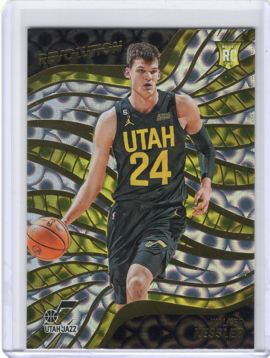 2022-23 Panini Revolution Walker Kessler Groove Rookie RC SP Utah