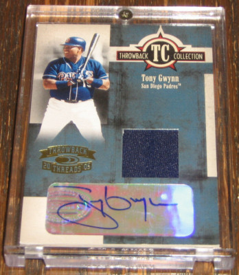 2005 Donruss Throwback Threads Collection Tony Gwynn Autograph Jersey #/50