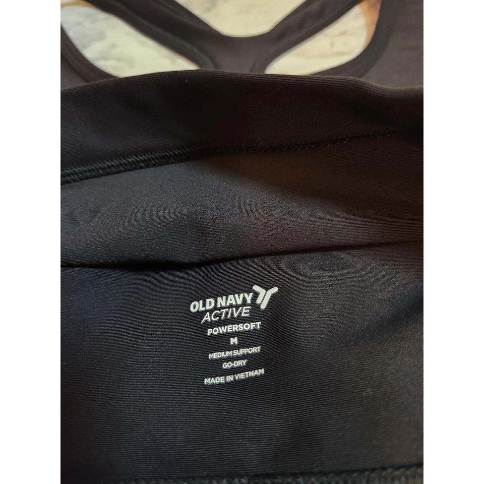 Sujetador deportivo Old Navy Active para mujer negro elástico soporte Powersoft talla mediana Foto 3 de 4