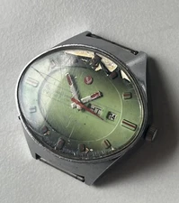 Vintage Chaika Stadium 1980 Olympics watch Green Oval men's 45mm USSR Automatic.