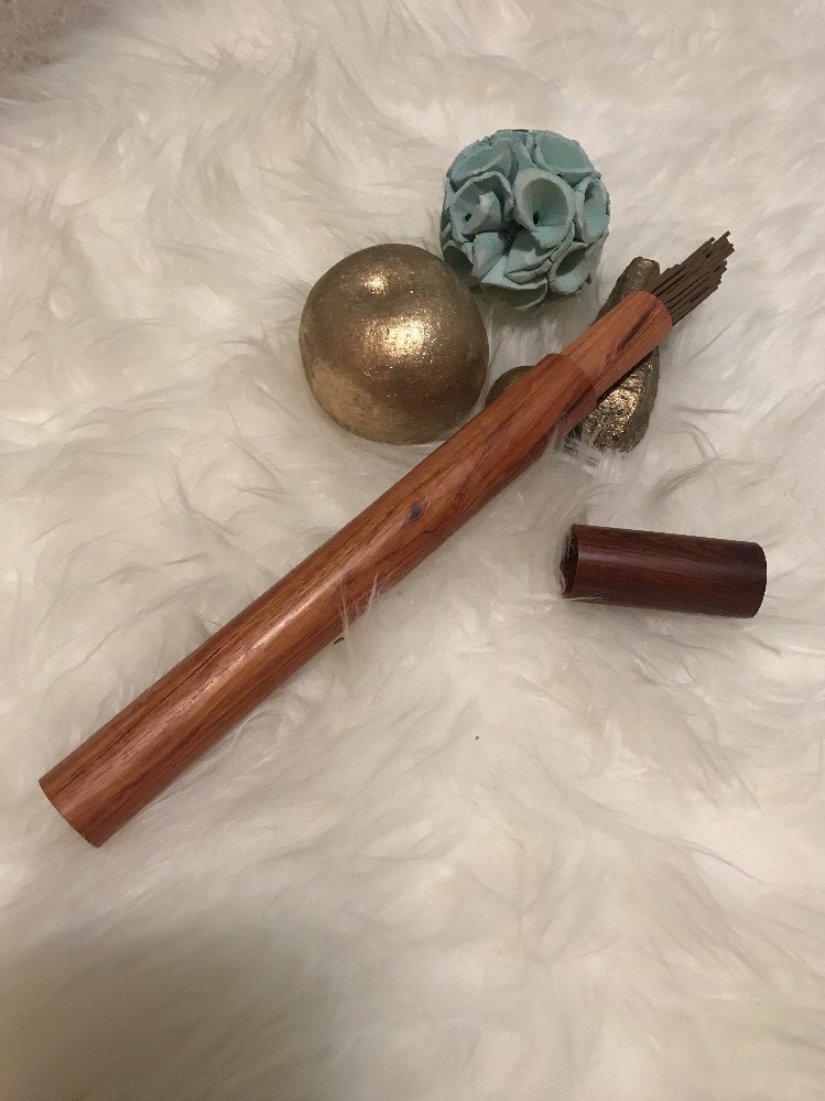 Vietnam AGARWOOD INCENSE WITHOUT STICK RANK 1 Wood tube/package