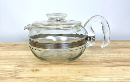 Vtg PYREX Flame Ware 8446-B Glass Stove Top Coffee/Tea Pot Kettle With Lid