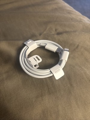 Apple iPhone Lighting to USB-C 1m/3ft Cord OEM Original Genuine New Never Used
