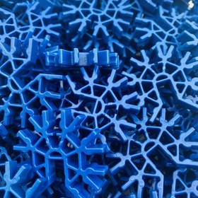 (50) K&rsquo;NEX Blue Mix 7‑Way 3D Connectors &ndash; USED OEM &ndash; Standard