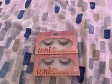 IONI 3D 100% HANDMADE FAUX MINK LASHES NEW IN BOX 686601 Set Of 2