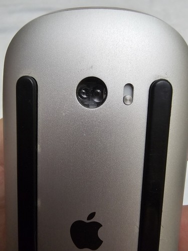 Apple Magic Mouse Model: A1657. Untested! Very Clean! *read* - 第 5/6 張圖片