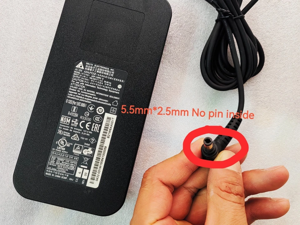 Cargador Original Para Intel NUC NUC11TNK Mini PC 120W Delta 19V 6.32A ADP-120RH D Foto 2 de 4