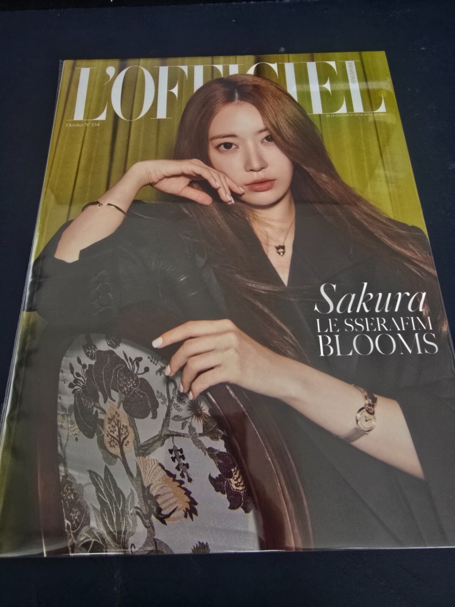 L'Officiel Singapore Magazine 2022 October LE SSERAFIM