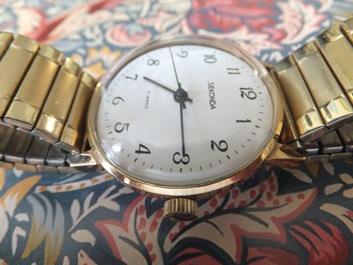1970's Sekonda By Raketa Brass Cased Watch - Great Working Order - Near Perfect - Picture 5 of 7