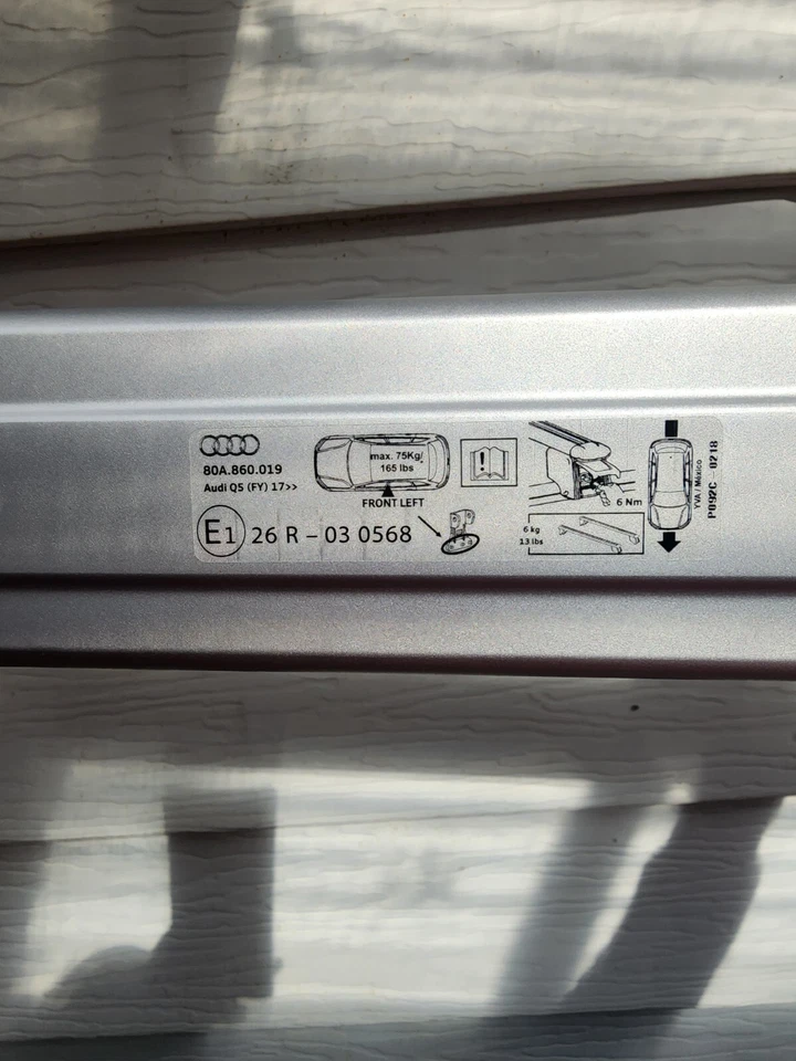 BARRAS TRANSVERSAIS DE TETO DE ALUMÍNIO OEM AUDI sQ5 2018 2019 2020 2021,2022 2023 2024 (nua)  - Imagem 2 de 3