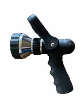 Garden Hose Spray Nozzle.                             10 Pattern & Unique Lever