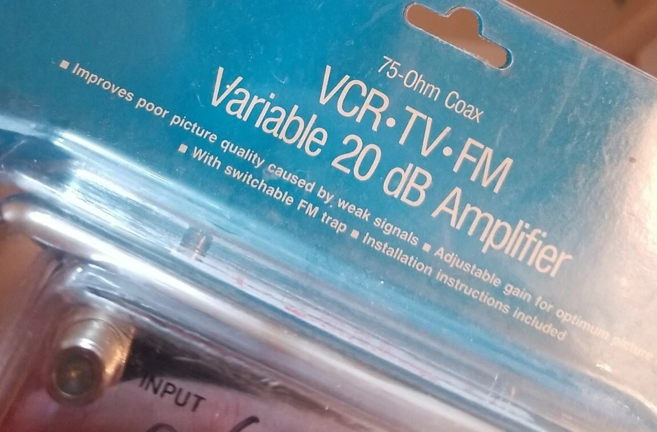 RADIO SHACK VCR TV GM VARIABLE 20 DB AMPLIFIER 75 0HM COAX - Image 2 of 4