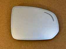Volvo XC60 Original RIGHT RH Mirror glass with Heating Dimming Zone