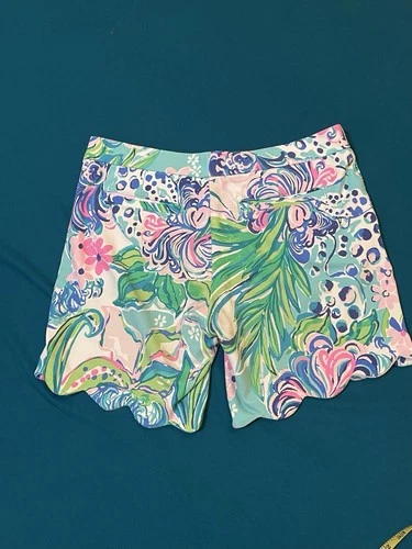 Lilly Pulitzer Women's Callahan Knit Stretch Shorts Size 2
