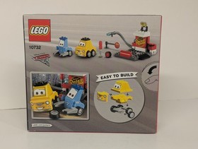 LEGO 10732 Juniors: Guido and Luigi's Pit Stop Disney Pixar Cars NEW Sealed 2017