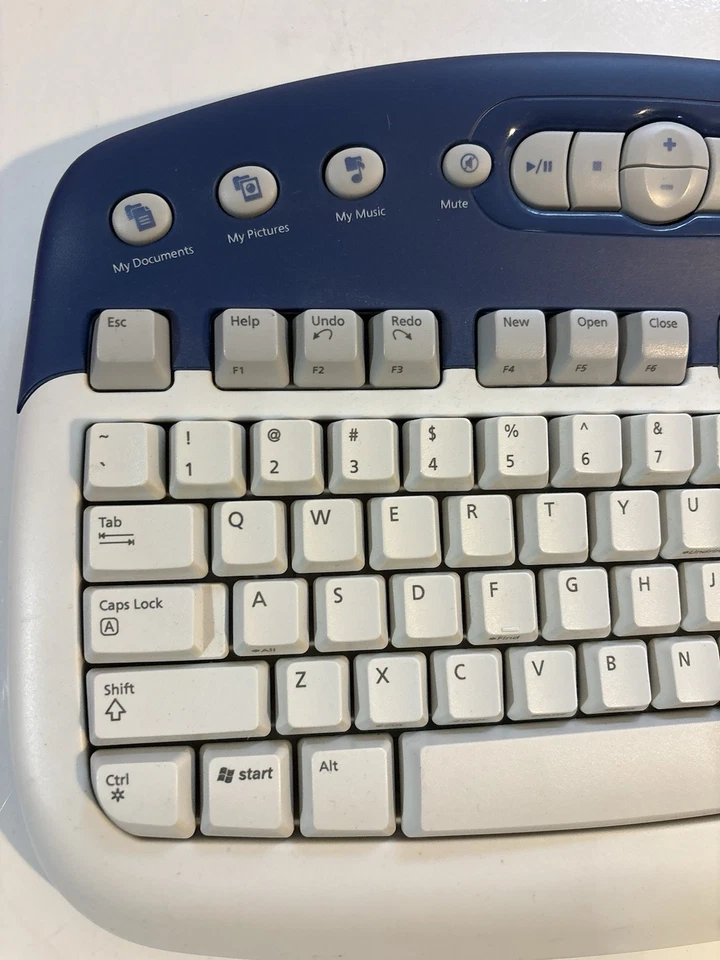 Microsoft Natural Multimedia Keyboard Ergonomic Comfort 1.0A Model RT9470 Wired - Image 2 of 4