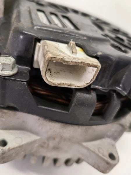 Ford Fiving Hunteren 2005-2007 identificación del alternador 5F9T10300Ac 05-07 Foto 3 de 4