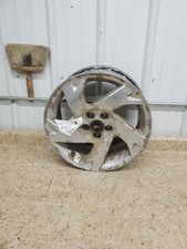 Wheel 16x6-12 Aluminum 5 Spoke Silver Painted Opt Qd2 Fits 03-08 Vibe 304069