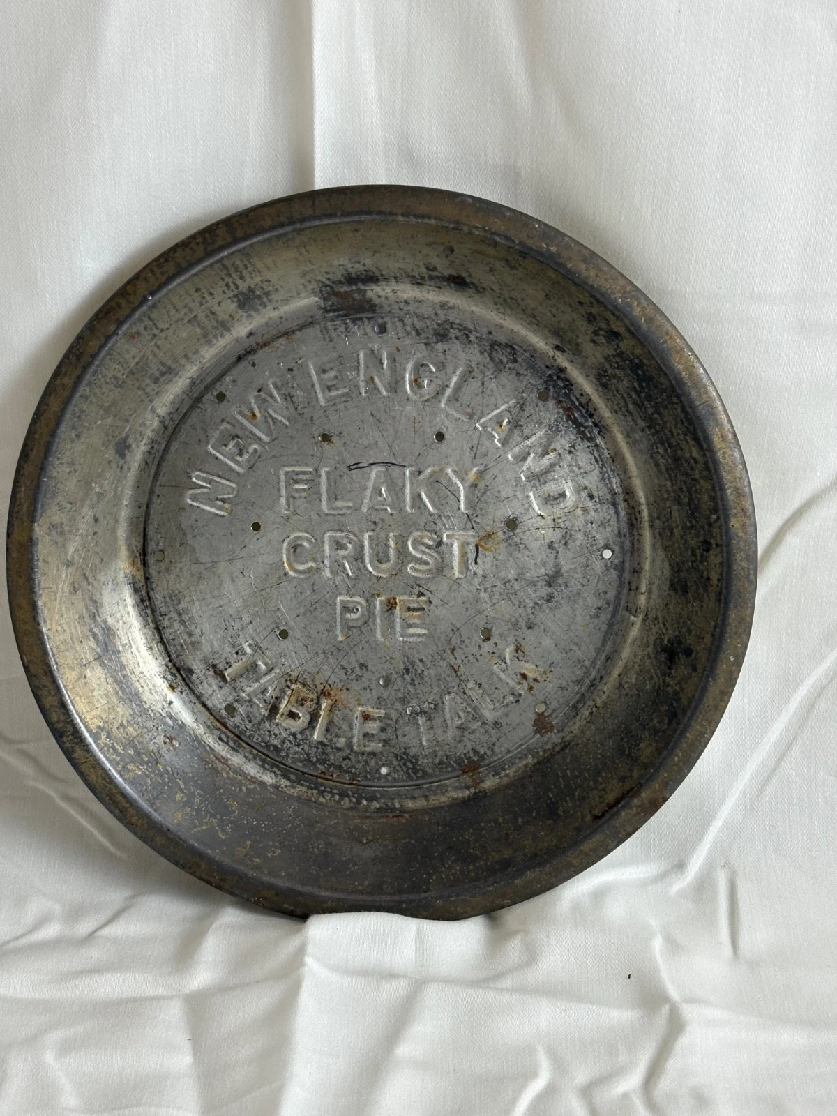 New England Table Talk Pie Tins Lot of 3.