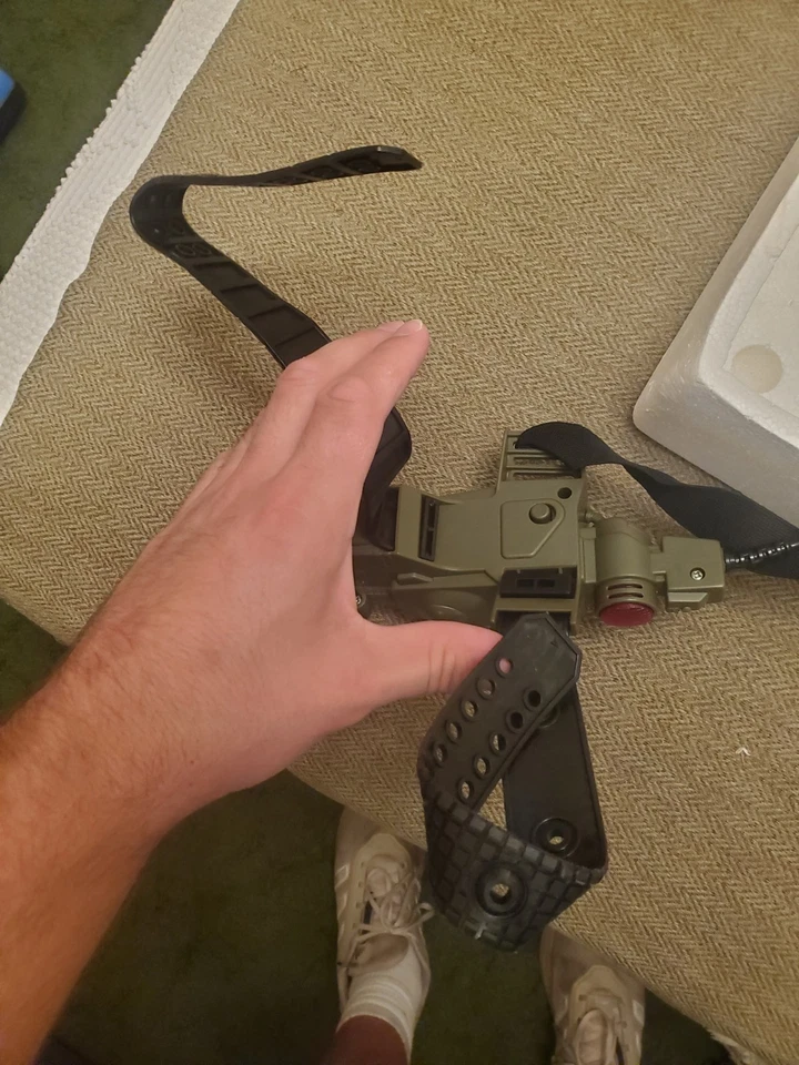 Electronic Survivor Shot Hasbro 1991 W/ Box Untested - Image 2 of 4