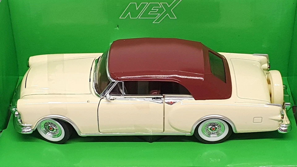 Welly NEX Escala 1/24 Diecast 24016H-W - 1953 Packard Caribbean - Crema/Marrón Foto 4 de 4