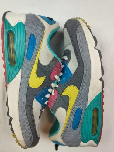 Nike Air Max 90 “Siempre Familia” (DM8171-001) Sz 10.5
