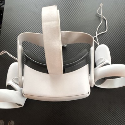 Meta Quest 2 White Standalone VR Headset with Controllers
