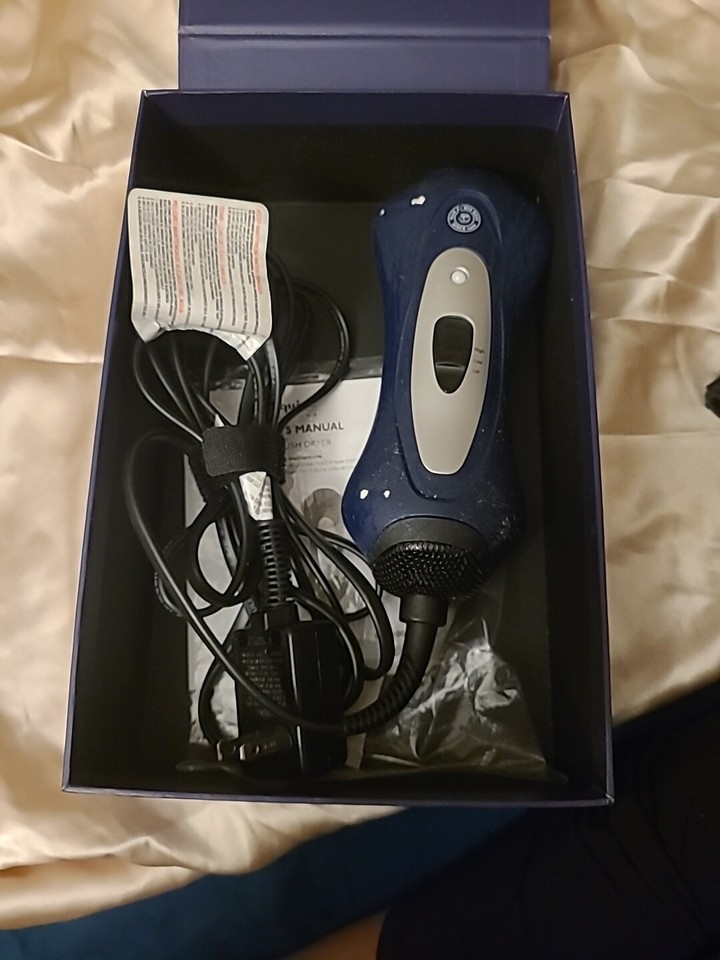 CHI Esquire Grooming Mens The Brush Dryer Better Shaping Better Styling