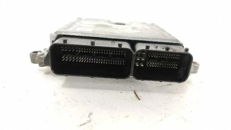 Centralina Motore Volvo V50 2.0 110 KW Diesel 2007-2012 D5204T5 P31303388 - Immagine 2 di 4