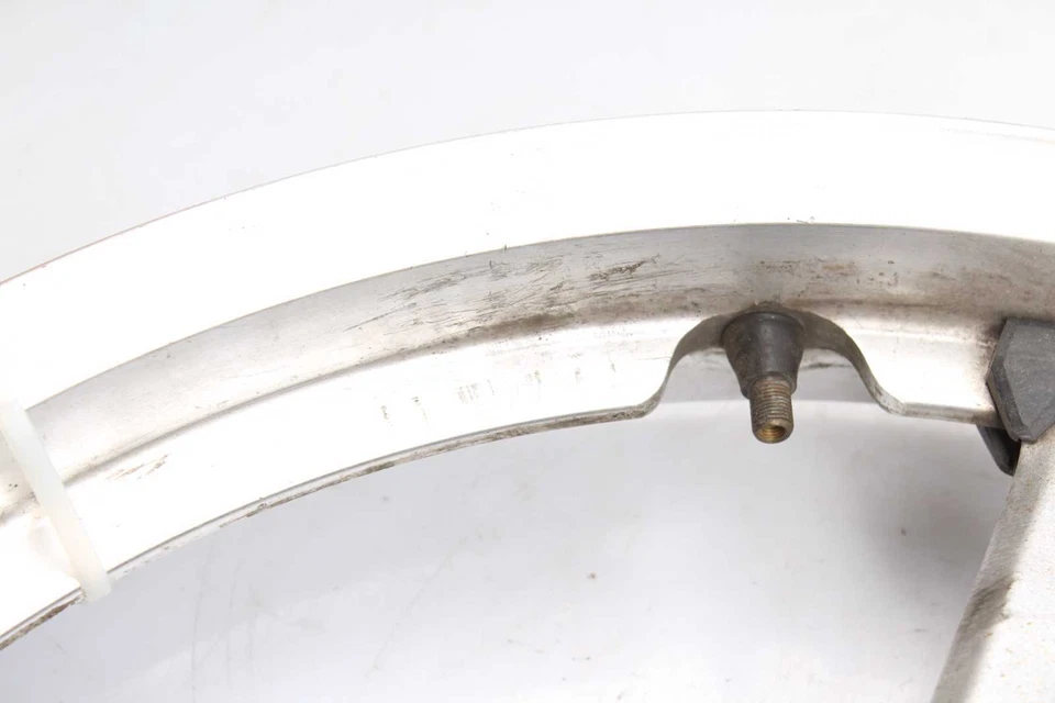 Llanta rueda delantera honda cx 500 c pc01 80-84 Foto 3 de 4