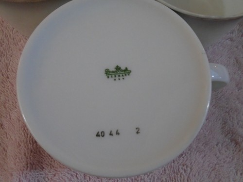 Vintage Rosenthal Germany EVENSONG 7 Cups and 5 Dessert Dishes - Picture 3 of 6