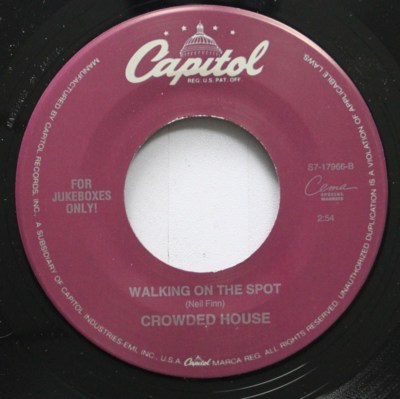 Pop Promo Nm! 45 Crowded House - Walking On The Spot / Distant Sun On Capitol Re