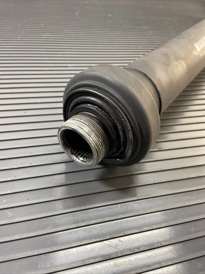 BMW 135i E88 2009-2013 eje de transmisión trasero cardán eje de hélice 81 k millas fabricante de equipos originales Foto 3 de 4