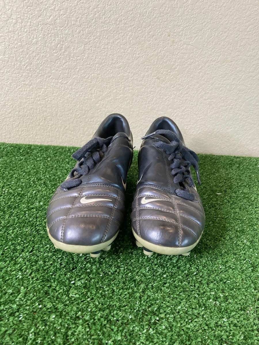 Nike Total III 3 FG Navy Soccer Vintage 2006 312860-011 Women&#039;s Size 8 Cleat | eBay