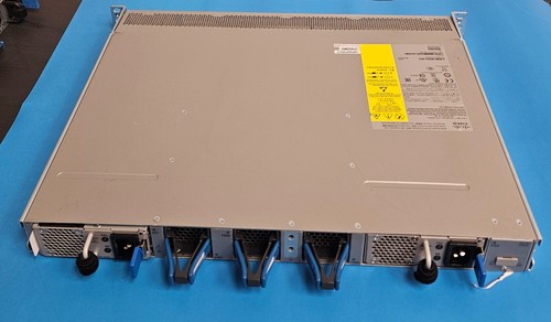 CISCO NEXUS N2K-C2348UPQ-10GE V02 48-PORTS 10Gb SFP DUAL N2200-PAC-400W - Picture 2 of 4