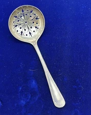 Cooper Bros & Sons Sheffield England Pattern CBR15 Sugar Sifter