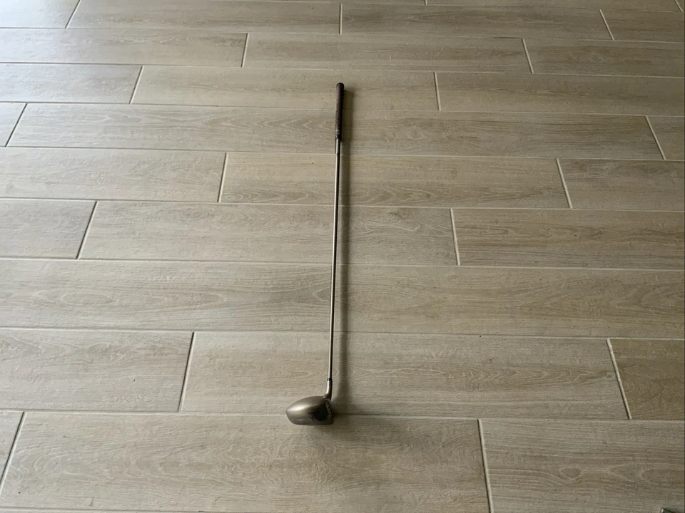 Cleveland W Series Offset Driver 14 Degree Titanium Women’s Flex Graphite  RH - Image 2 of 4