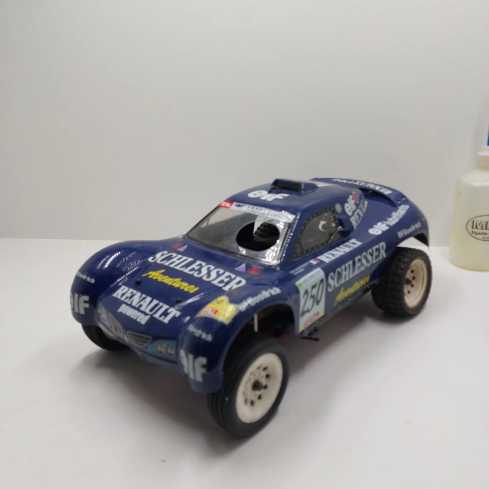 RC vintage Thermique CEN 1/10 CEN Buggy Schlesser Renault mégane à restaurer - Photo 4/4