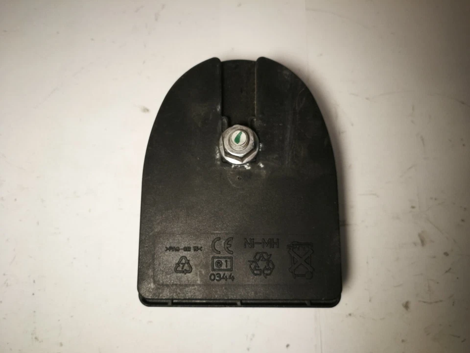 Sirena de alarma VW JETTA PASSAT SKODA SUPERB AUDI Q5 A6 A4 mk5 1K0951605 C  Foto 3 de 4