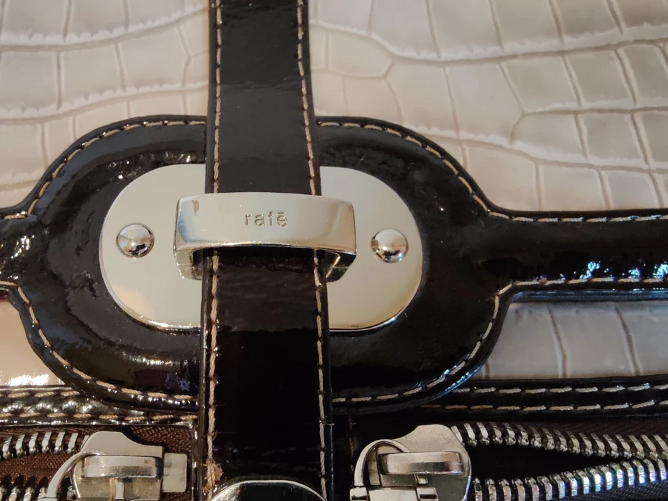 Bolsa de mão Rafe (Rafè) couro envernizado bolsa de mão estampa animal crocodilo jacaré - Imagem 4 de 4