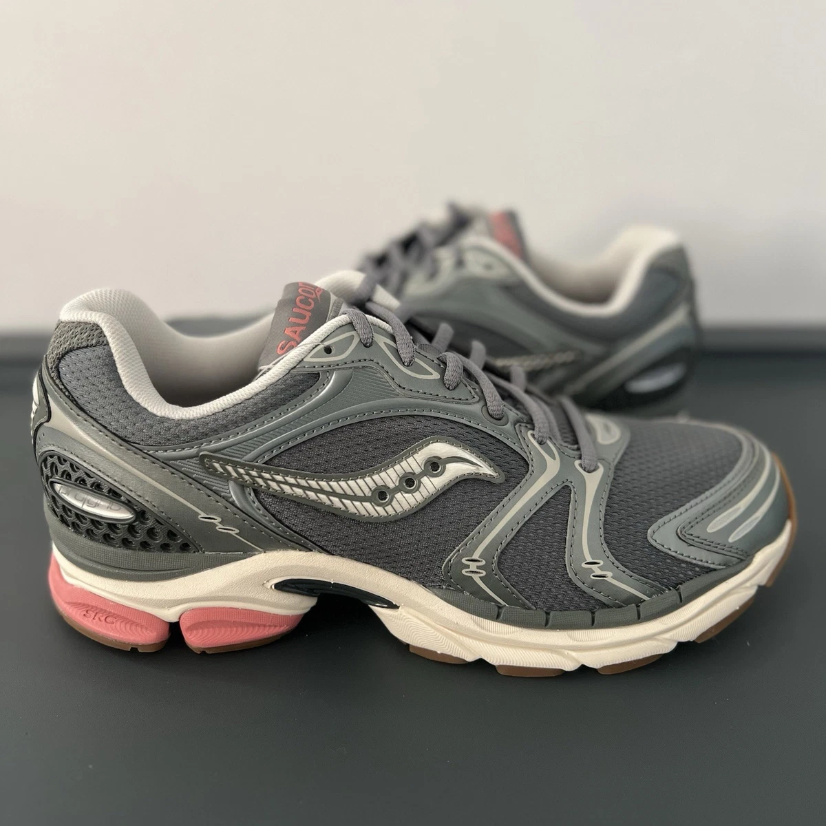 Saucony Mens ProGrid Triumph 4 Running Sneakers US 13 Grey Green Athletic NIB Amazon.com: Saucony Men main image 3