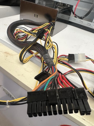 Codegen 600W PC Desktop Computer Power Supply (Model 600XF) - 第 2/3 張圖片