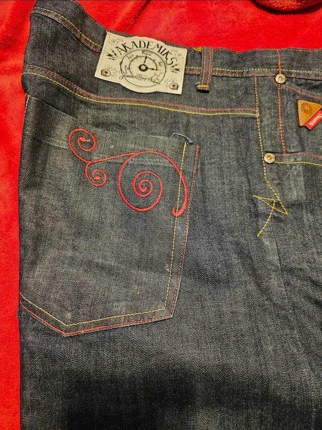 Jeans bordado Akademiks vintage 48x32 azul denim hip hop folgado perna larga - Imagem 3 de 4