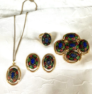 Sarah Coventry Parure "Light of the East" Necklace Pin Earrings Ring Set 1969