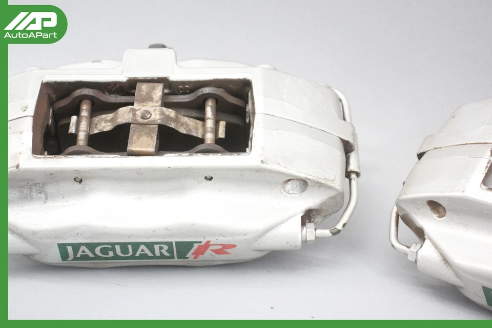 ✅ 03-08 Pinzas de freno de estacionamiento traseras Jaguar S-Type R XJR Brembo OEM Foto 3 de 4