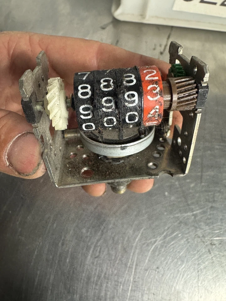 Carrete número velocímetro Speedo Harley Davidson Sportster Fxr Fxd Dena piezas originales Foto 3 de 4