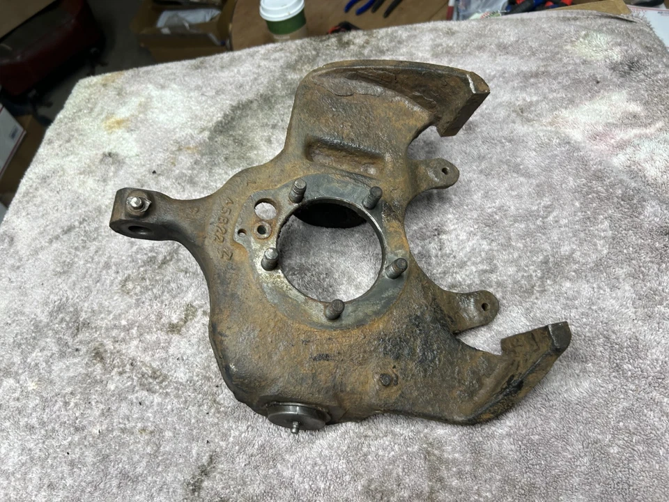 1994-1996 Ford F-150 - DRIVER Dana 44 IFS Front ABS Steering Knuckle 45822 LH - Image 4 of 4