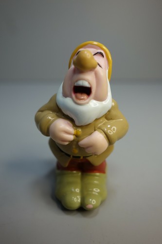 Disney Snow White Seven Dwarfs SLEEPY Figure Cake Topper - Picture 8 of 9